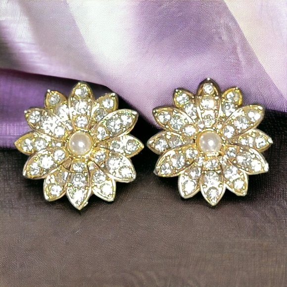 Vintage Rhinestone and Faux Pearl Stud Earrings - Picture 3 of 5